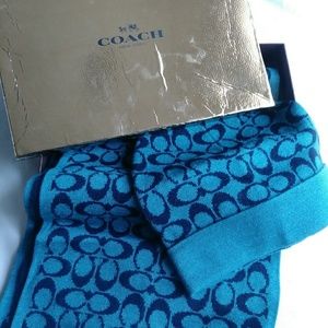 Coach hat and scarf boxed set